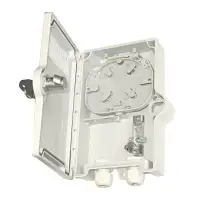 Caja de distribución de plástico XtendLan con 2 puertos de cable (2 puertos SC simplex), resistente al agua IP65. Caja de distribución de plástico XtendLan con 2 puertos de cable (2 puertos SC simplex), resistente al agua IP65. (1 of 1)