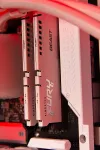 HAL3000 Master Gamer BTF Ti Super White Intel i7-14700KF 32GB DDR5 RTX 4070 Ti Super 2TB PCIe4 SSD WiFi W11 thumbnail (18 of 21)