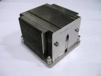 SUPERMICRO 2U Passiver CPU-Kühler s2011 für Mainboards der X9-Generation mit quadratischem (90x90) ILM-Gehäuse (1 of 1)